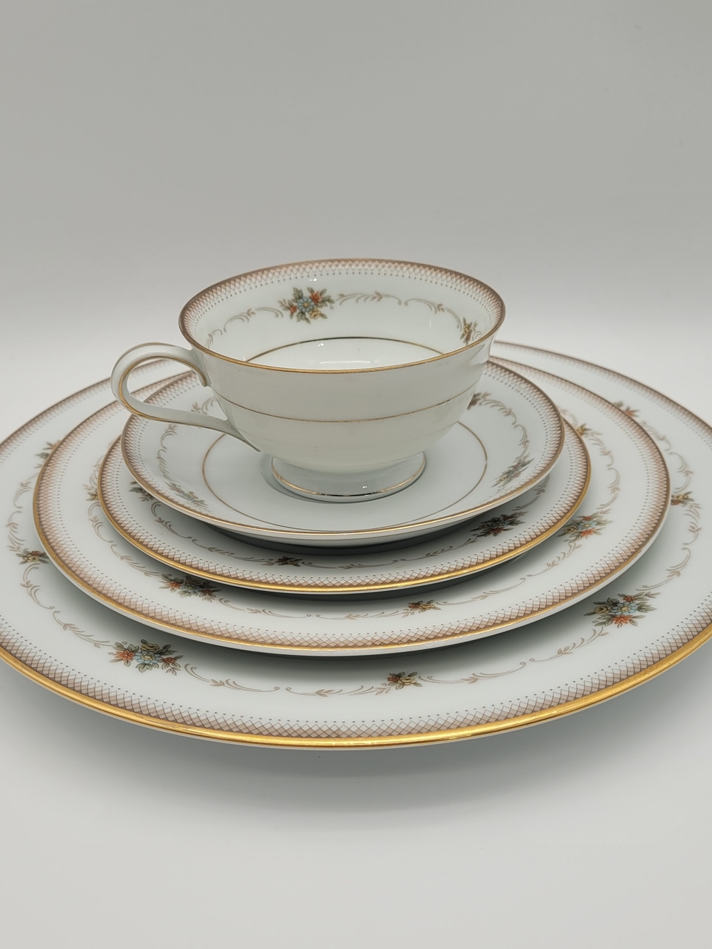 Noritake White 6466 'Joanne' Dinnerware Set with Gold Trim and Floral Accents